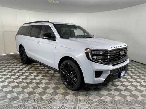 New 2026 Ford Expedition Max Platinum w/ Stealth Performance Package image 7