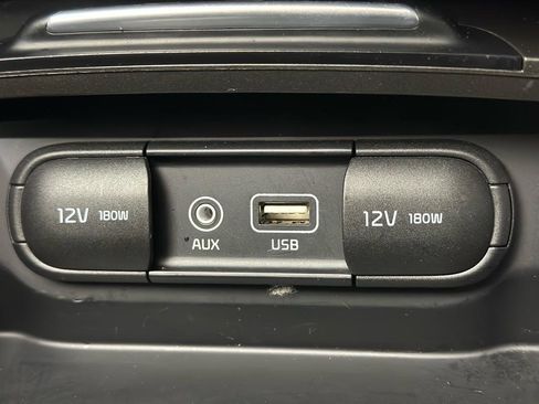 Used 2019 Kia Optima S image 24