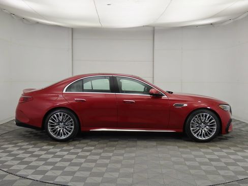 New 2026 Mercedes-Benz E 53 AMG e 4MATIC Sedan image 4