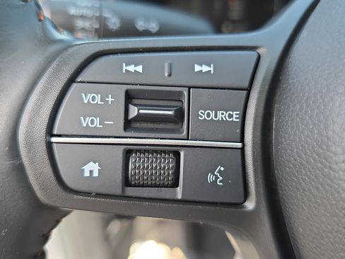 Used 2023 Honda CR-V Sport image 16