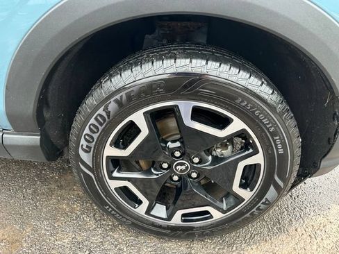 Used 2023 Ford Bronco Sport Outer Banks w/ Tech Package AWD/4WD image 12