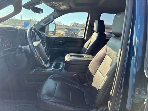 Used 2020 Chevrolet Silverado 3500 LTZ w/ LTZ Premium Package image 11