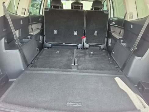 Used 2023 Volkswagen Atlas SEL AWD/4WD image 41