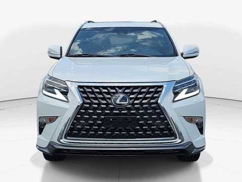 Used 2021 Lexus GX 460 Luxury w/ Sport Design Package AWD/4WD image 9