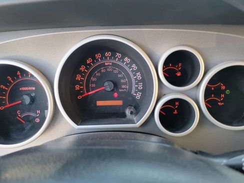 Used 2012 Toyota Tundra 4x4 CrewMax image 38