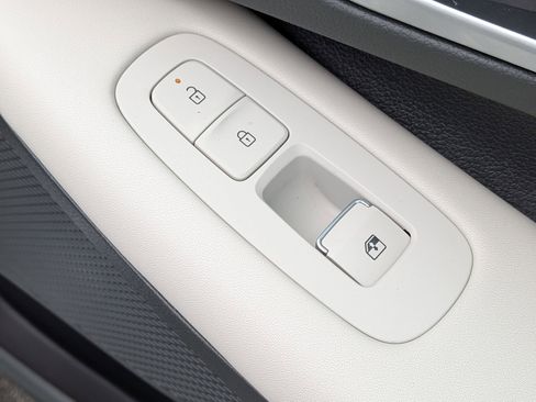 Used 2025 Hyundai Sonata SEL image 33