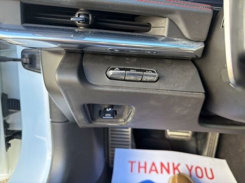 Used 2020 Chevrolet Corvette Stingray Premium Conv w/ 3LT Preferred Equipment Group image 33