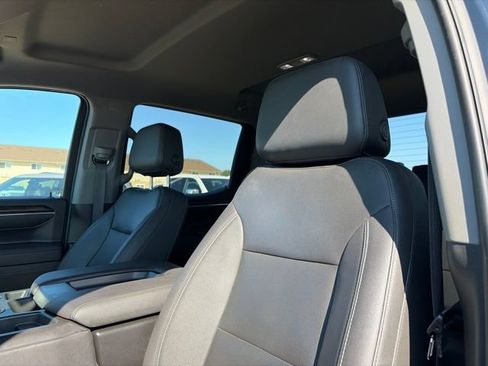 Used 2022 GMC Sierra 1500 SLT AWD/4WD image 18