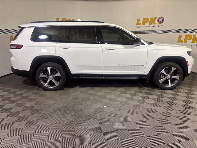 Used 2024 Jeep Grand Cherokee L Limited w/ Luxury Tech Group II AWD/4WD image 2