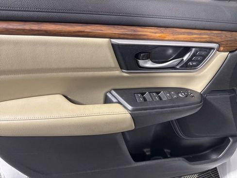 Used 2021 Honda CR-V EX-L image 16