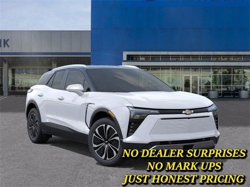 New 2025 Chevrolet Blazer EV LT image 7