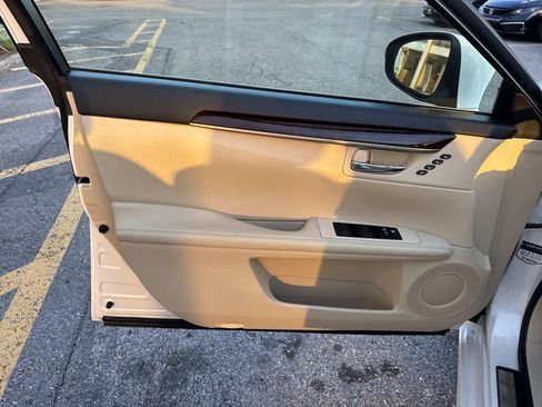 Used 2015 Lexus ES 350 image 20