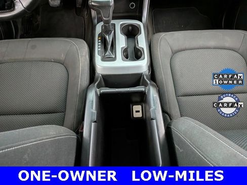 Used 2015 Chevrolet Colorado LT image 32