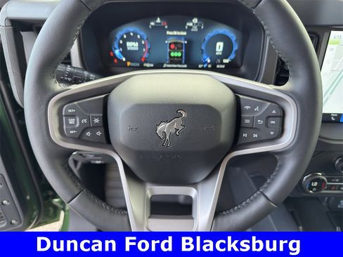 New 2025 Ford Bronco Badlands image 19