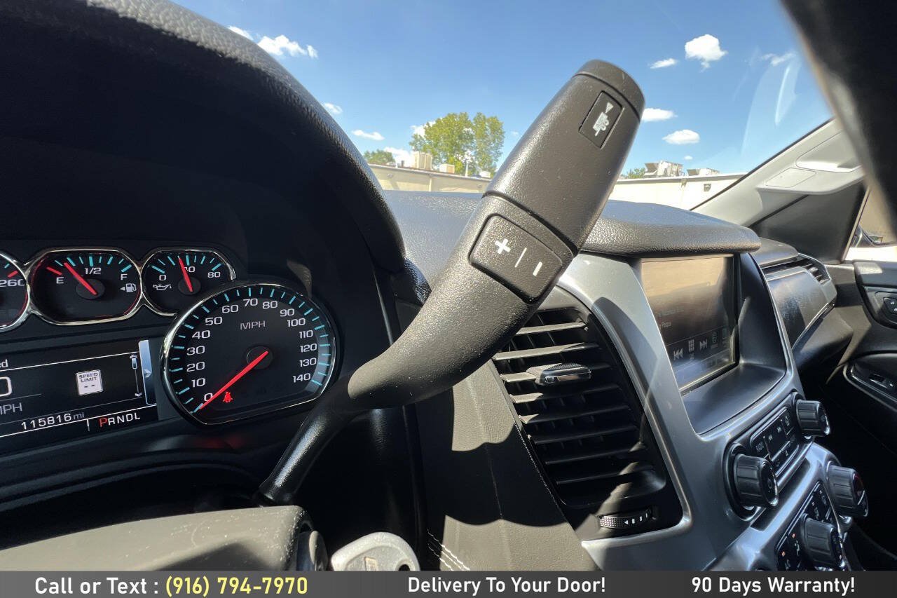 Used 2020 Chevrolet Suburban LT AWD/4WD image 19
