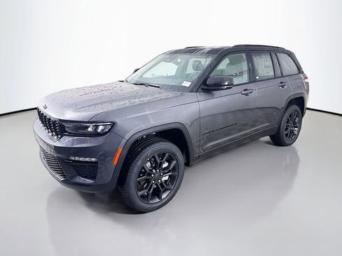 New 2025 Jeep Grand Cherokee Limited image 3