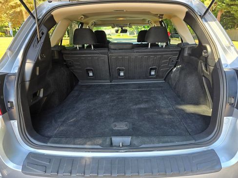 Used 2017 Subaru Outback 2.5i Premium AWD/4WD image 20