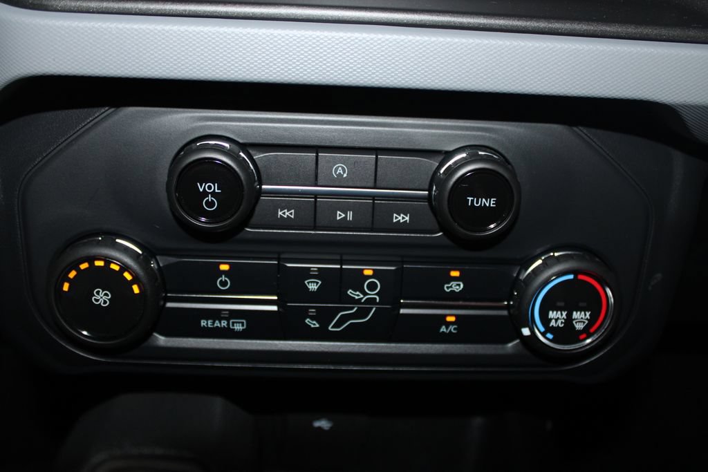 Used 2023 Ford Bronco 4-Door AWD/4WD image 37