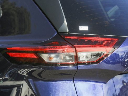 New 2026 Nissan Rogue SV w/ Cold Weather Package image 9