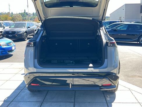 Used 2024 Nissan Ariya AWD image 8
