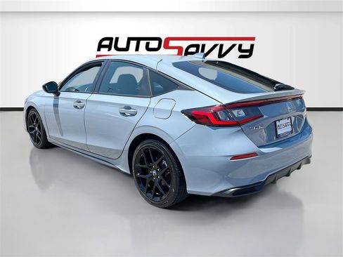 Used 2024 Honda Civic Sport image 5