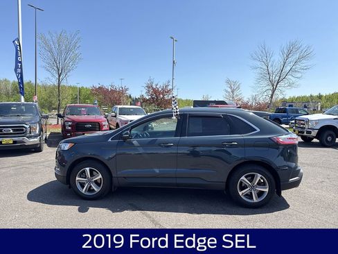 Used 2019 Ford Edge SEL w/ Equipment Group 201A AWD/4WD image 10