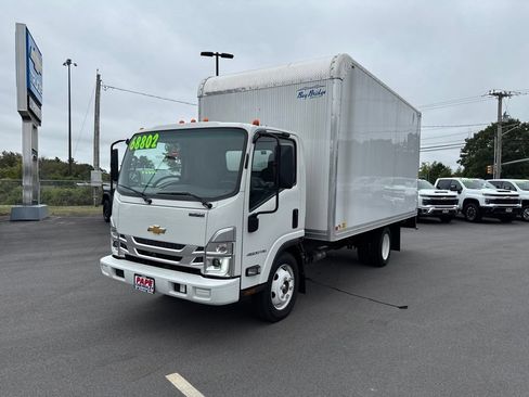 Used 2024 Chevrolet Low Cab Forward RWD image 10
