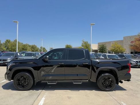 Used 2024 Toyota Tundra SR5 AWD/4WD image 9