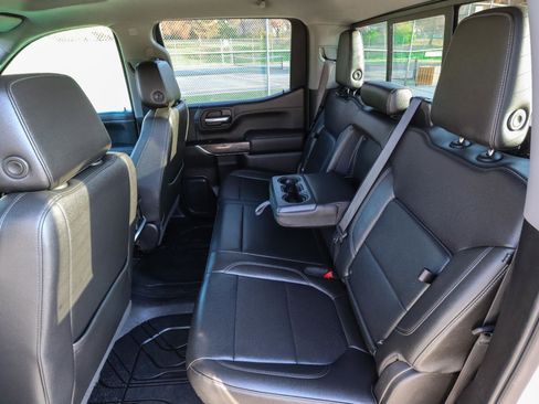 Used 2019 Chevrolet Silverado 1500 LTZ image 37