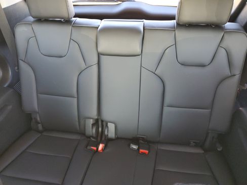 New 2025 Kia Telluride S image 29