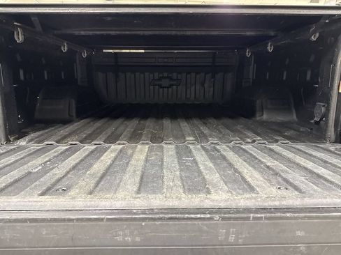 Used 2020 Chevrolet Silverado 1500 LT Trail Boss AWD/4WD image 23