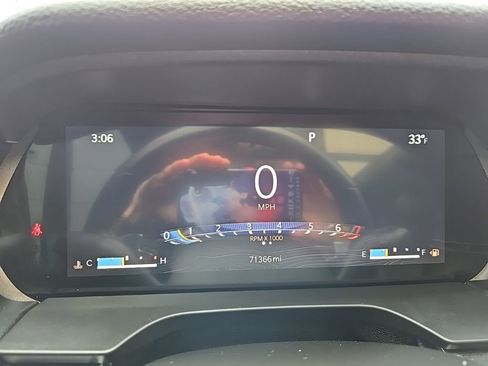 Used 2021 Jeep Grand Cherokee L Limited image 16