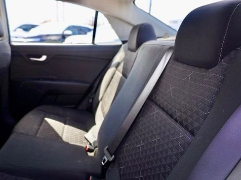 Used 2022 Kia Rio LX image 29