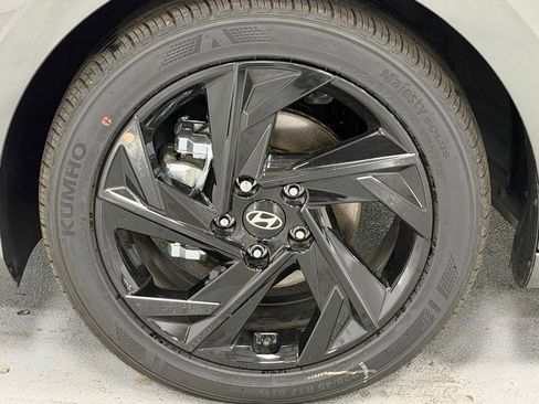 Certified 2026 Hyundai Elantra Sport image 8