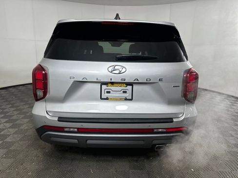 Certified 2025 Hyundai Palisade Limited image 24