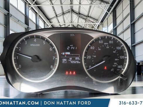 Used 2021 Nissan Kicks S FWD image 6