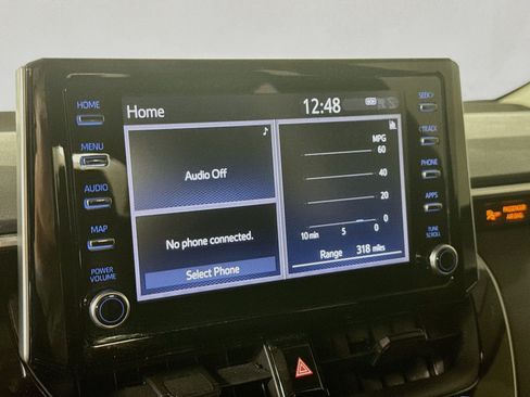 Used 2020 Toyota Corolla LE FWD image 16