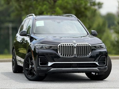 Used 2019 BMW X7 xDrive50i w/ Premium Package AWD/4WD image 4