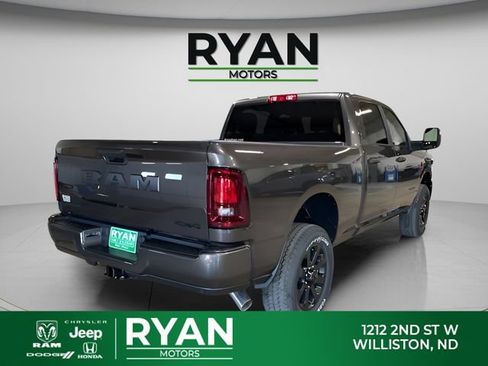 New 2026 RAM 2500 Big Horn AWD/4WD image 9