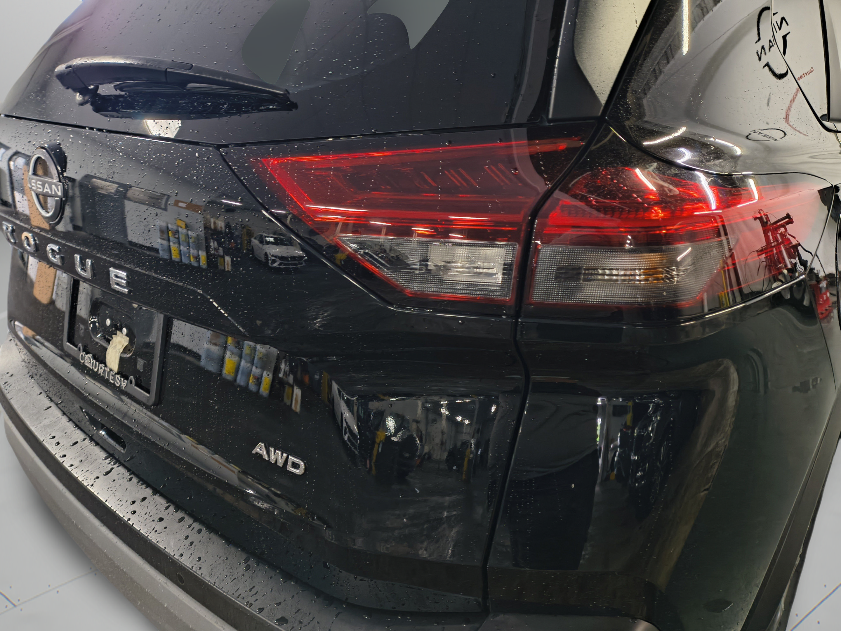 Certified 2023 Nissan Rogue S AWD/4WD image 12