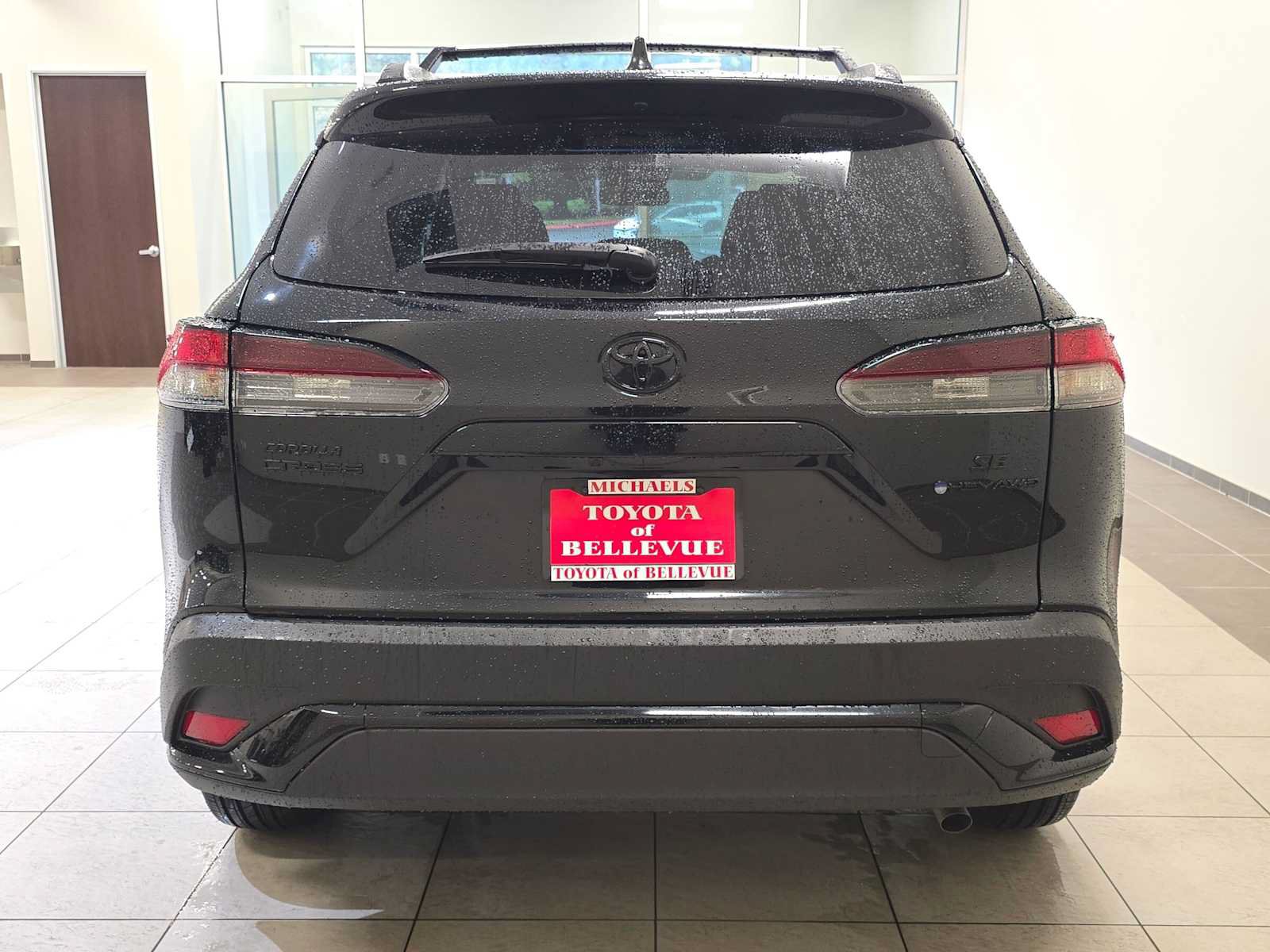 Certified 2026 Toyota Corolla Cross AWD Hybrid w/ Moonroof Package image 5