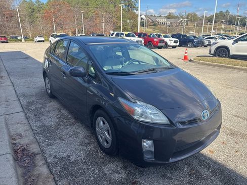 Used 2010 Toyota Prius Five image 4