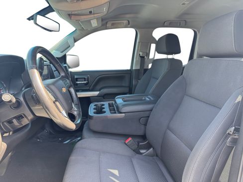 Used 2019 Chevrolet Silverado 1500 LT RWD image 9