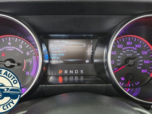 Used 2022 Ford Mustang Premium RWD image 11