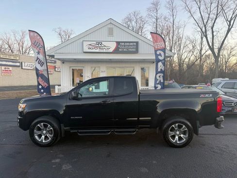 Used 2015 Chevrolet Colorado Z71 image 10