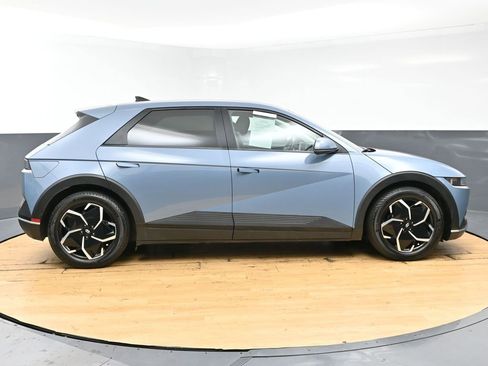Used 2023 Hyundai Ioniq 5 SE image 8