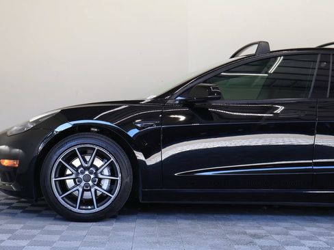 Used 2022 Tesla Model 3 Long Range AWD/4WD image 8
