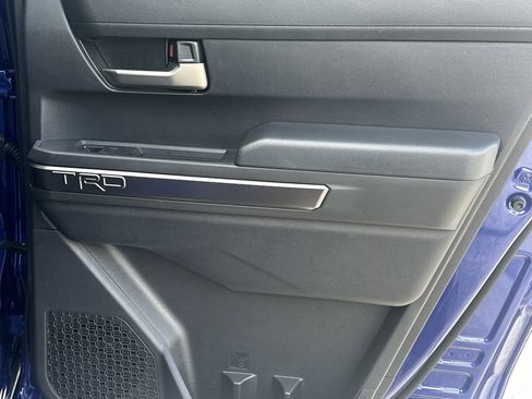 Used 2025 Toyota Tacoma TRD Off-Road w/ TRD Off Road Premium Package image 17