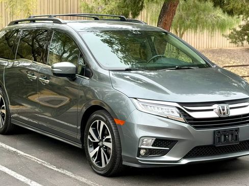 Used 2019 Honda Odyssey Elite image 1