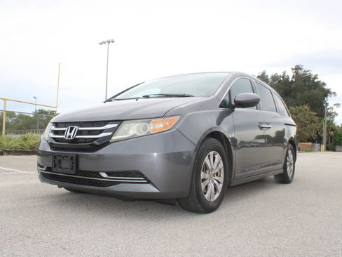 Used 2016 Honda Odyssey SE image 3